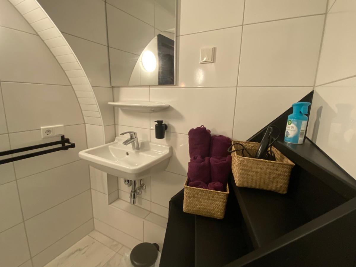 Slapen Onder De Dom Bed & Breakfast Utrecht Bagian luar foto